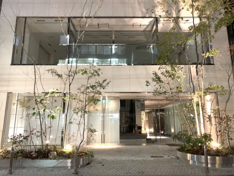 ��������� ���ض��λ�̳�ꡦ���ߥ��ե��� ����