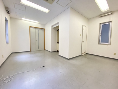 �������� ��Ĺ�٤λ�̳�ꡦ���ߥ��ե��� ����