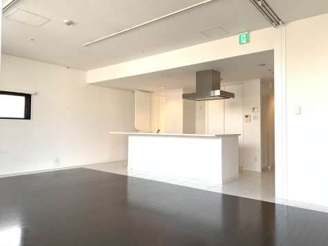 ��������� ���ض��λ�̳�ꡦ���ߥ��ե��� ����