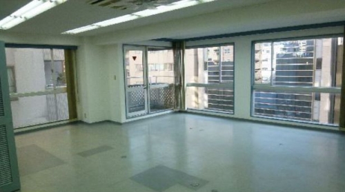 ��������� ëĮϻ���ܤλ�̳�ꡦ���ߥ��ե��� ����