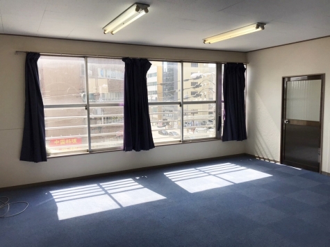 ��������� ëĮϻ���ܤλ�̳�ꡦ���ߥ��ե��� ����