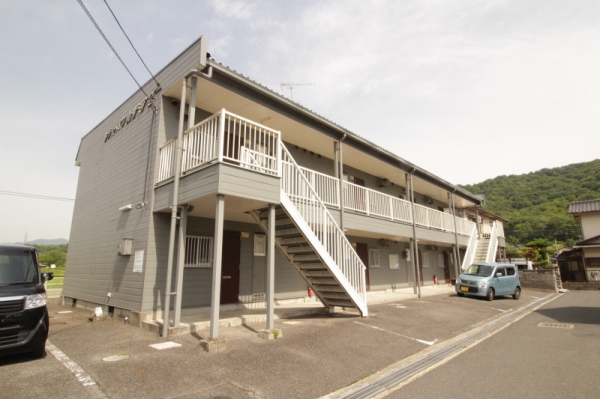 ��������� ���֥͡��ƥ���̾�פ�ʪ��β���