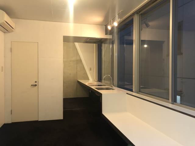 ��������� �䲰����Ź�ޡ��ƥʥ�����ߤβ���