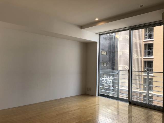 ��������� �䲰����Ź�ޡ��ƥʥ�����ߤβ���