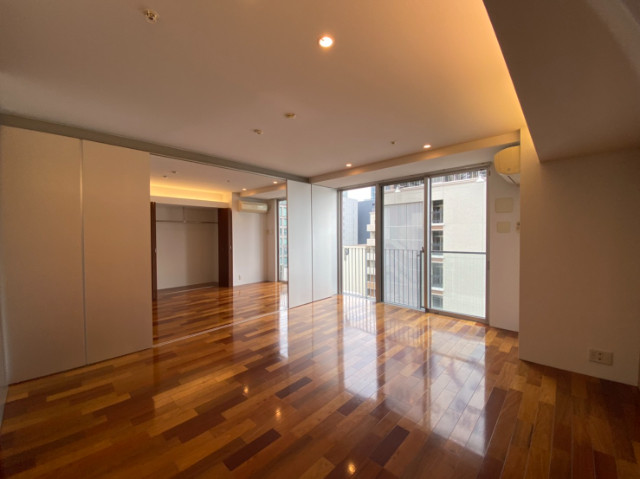 ��������� �䲰����Ź�ޡ��ƥʥ�����ߤβ���